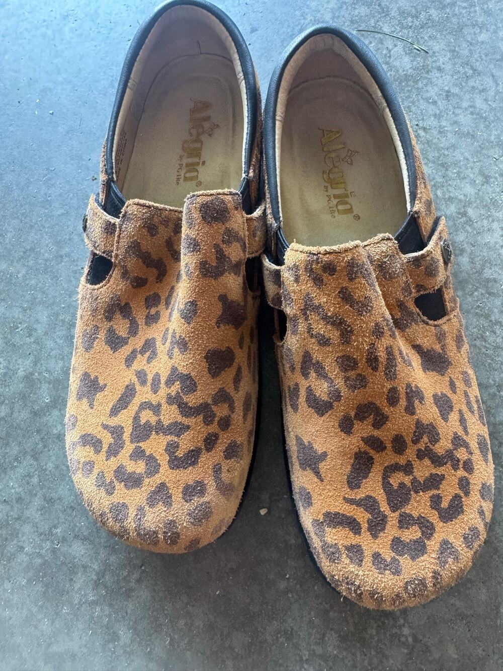 Alegria Leopard Suede Slip-On Clog Comfort Shoes Sz 37 Wide